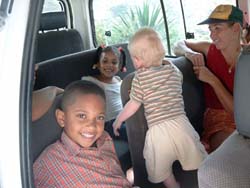 familie in de bus