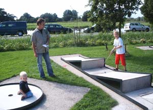 midgetgolf